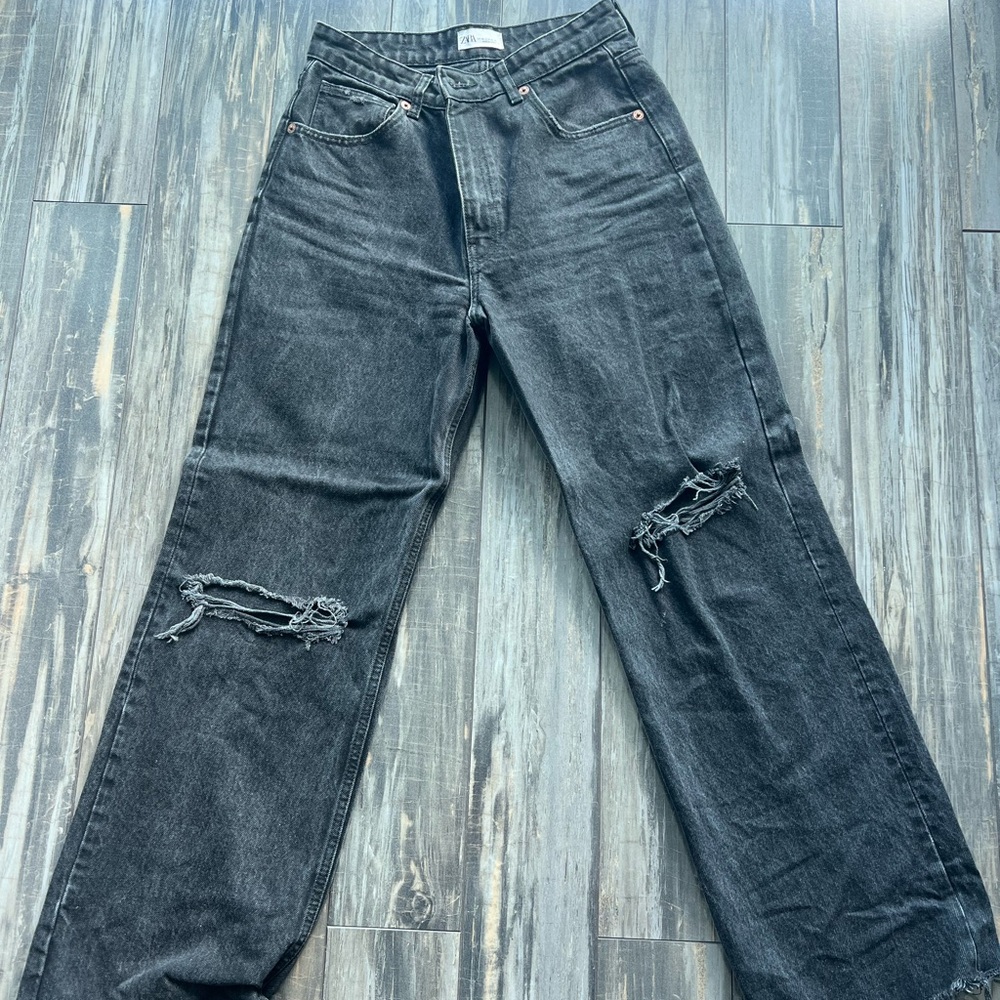 Zara Distressed Black Women Jeans